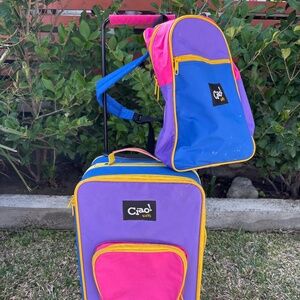 Vintage Luggage kids suitcase and backpack set!